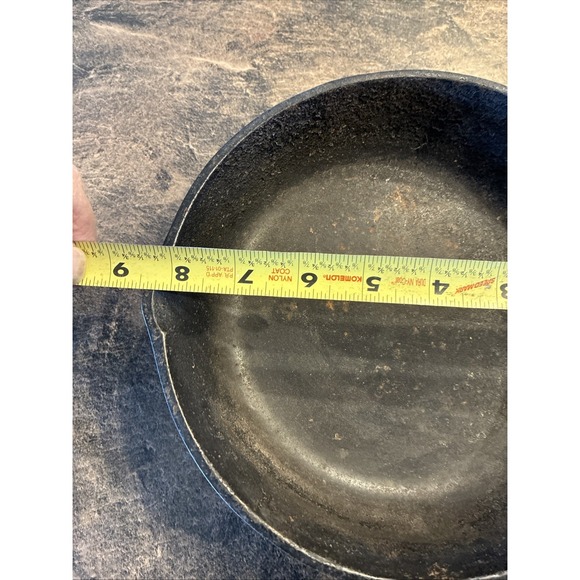 Original Cast Iron Skillet 8 Inch Made in USA Fry Pan Medium Camping - Picture 3 of 8